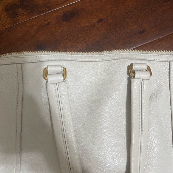 Marc by Marc Jacob’s Revolution Leather Zip Tote - Picture 7 of 13